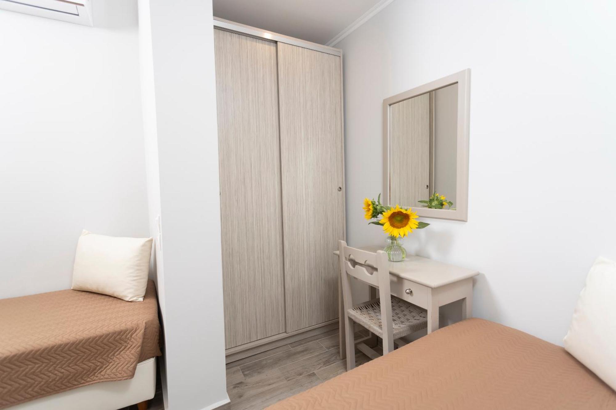 Sea View Apollo Apartments & Studios In Афитос Екстериор снимка