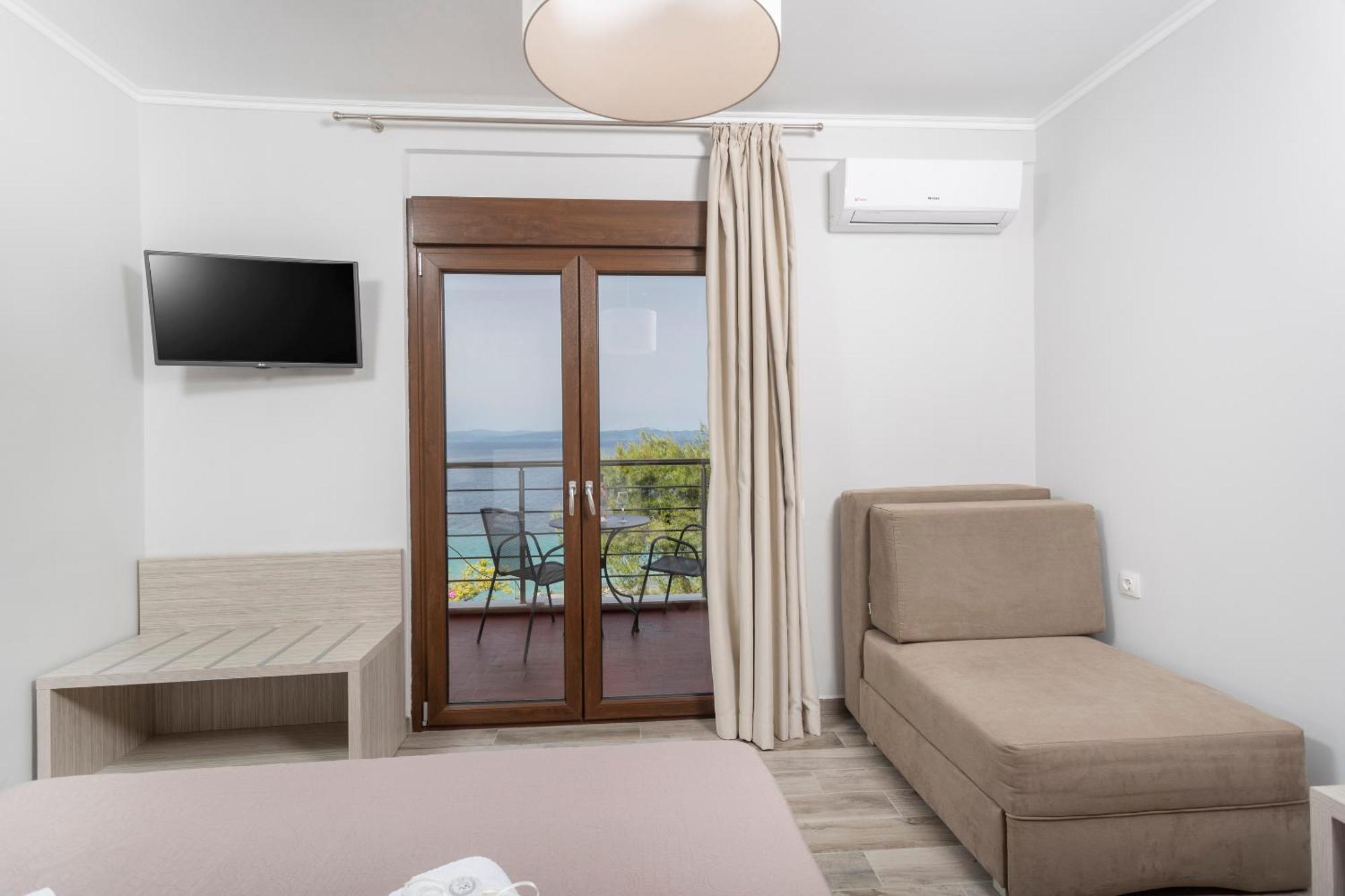 Sea View Apollo Apartments & Studios In Афитос Екстериор снимка