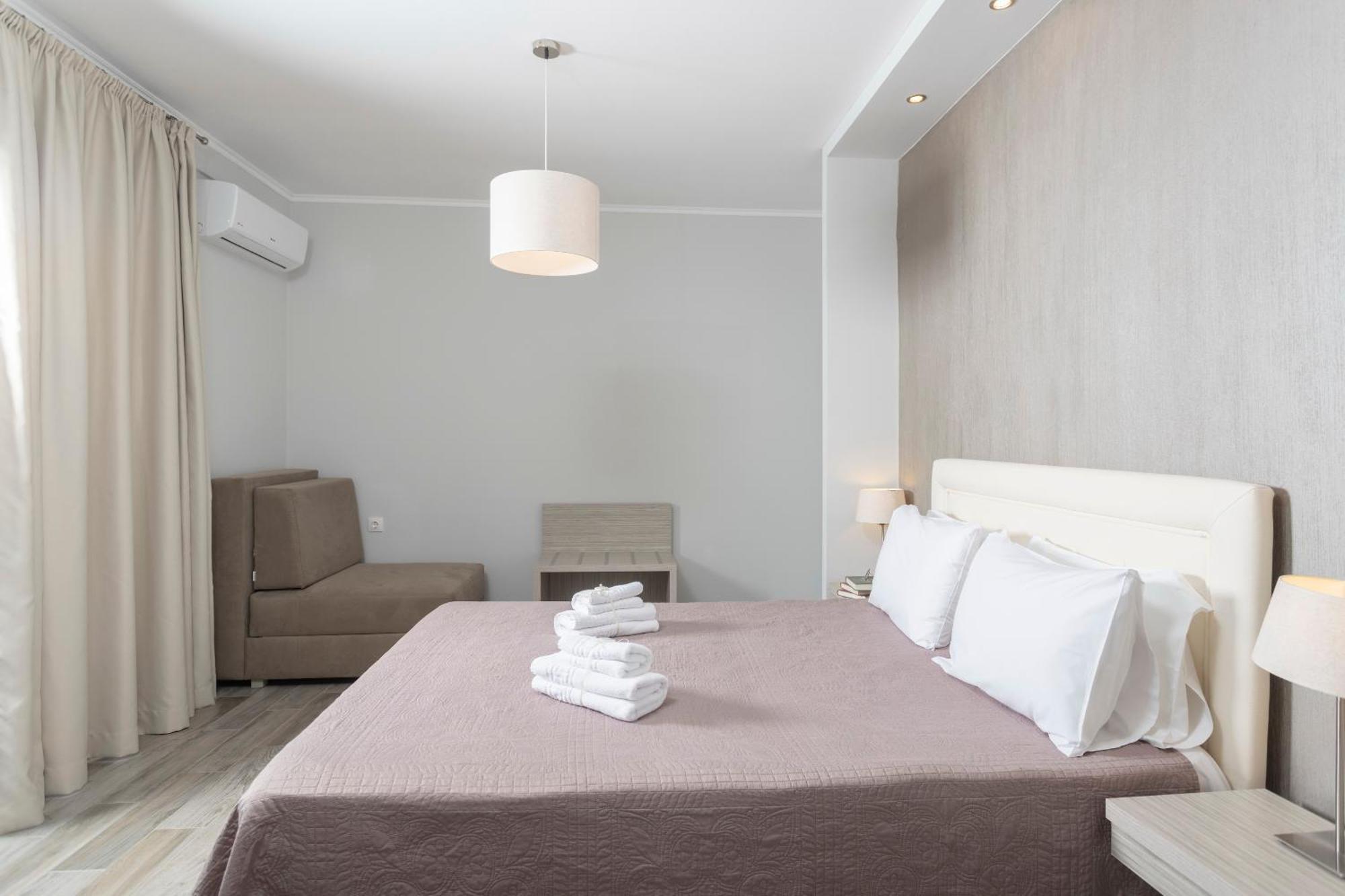 Sea View Apollo Apartments & Studios In Афитос Екстериор снимка