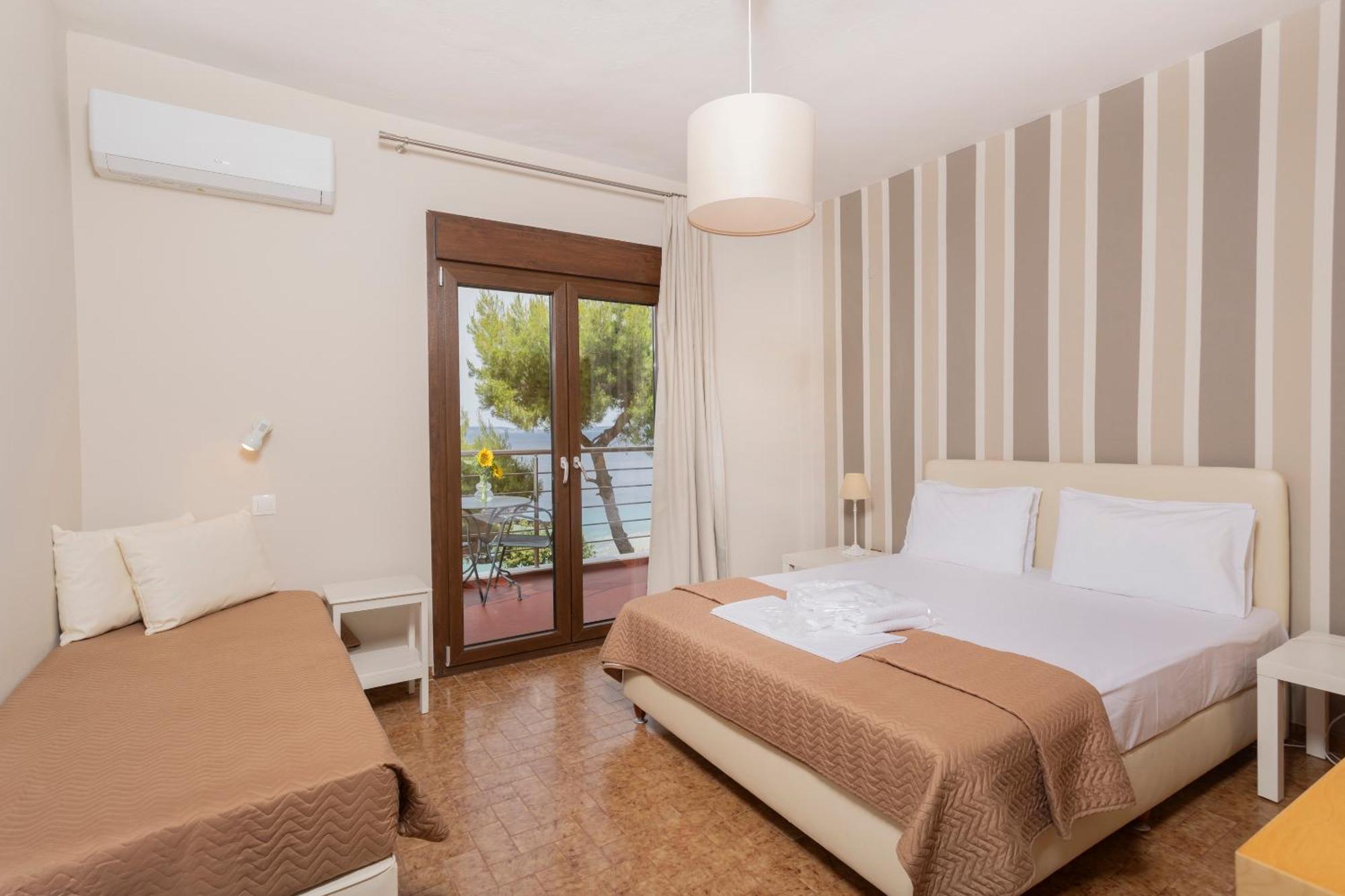 Sea View Apollo Apartments & Studios In Афитос Екстериор снимка