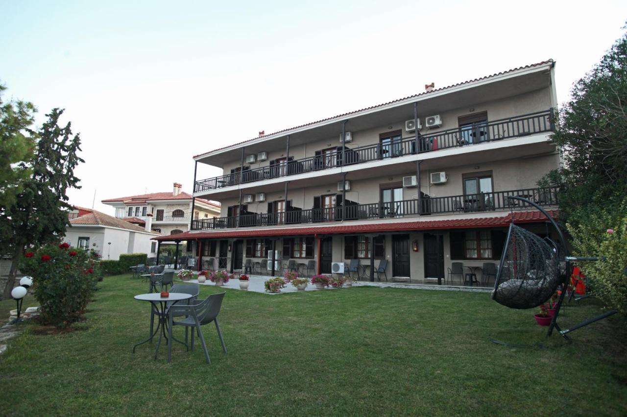 Sea View Apollo Apartments & Studios In Афитос Екстериор снимка